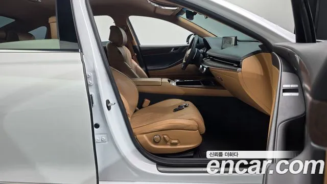Genesis G80 Бензин 2.5 турбо 2WD — Фото автомобиля 25