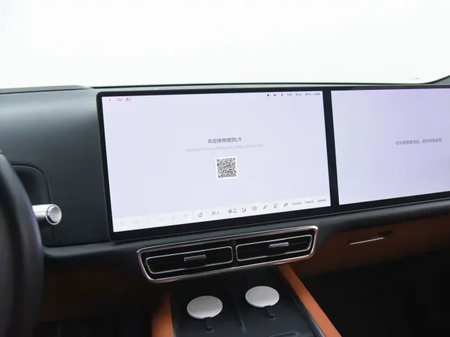 Li Auto Li Xiang L9 2023 Model Pro — Фото автомобиля 15