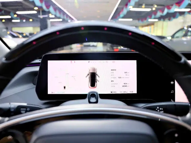 Xpeng P7 — Фото автомобиля 12