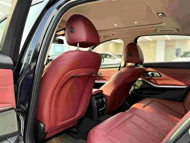 BMW 3 Series — Фото автомобиля 5