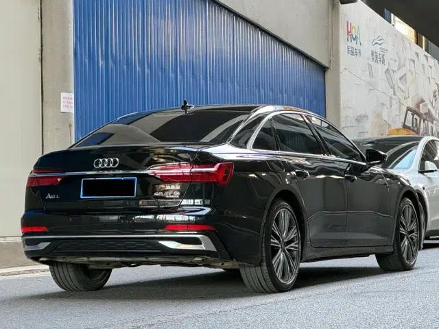Audi A6L — Фото автомобиля 5