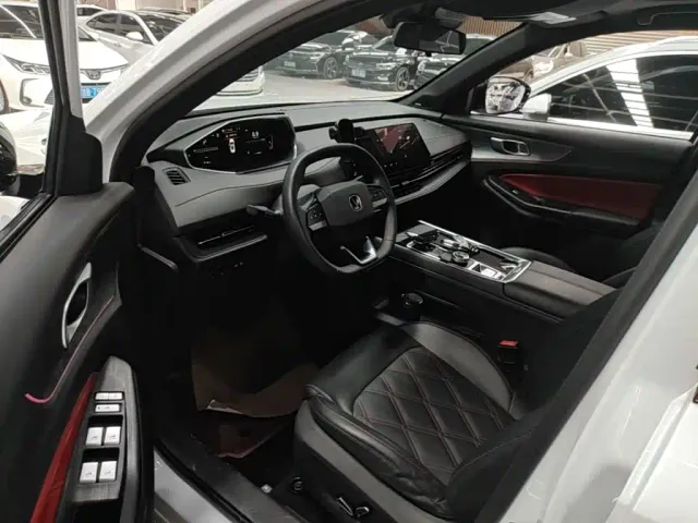 Changan CS55 Plus — Фото автомобиля 15