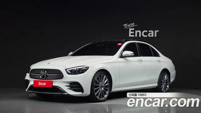 Фотография автомобиля — Mercedes-Benz E-Class W213
