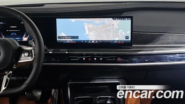 BMW 7 Series G70 — Фото автомобиля 20