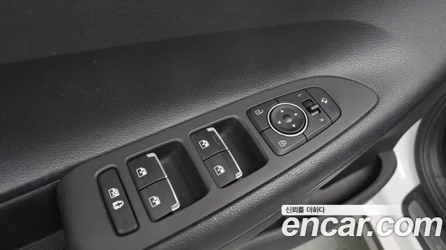 Hyundai Grandeur Новый Grandeur IG — Фото автомобиля 27