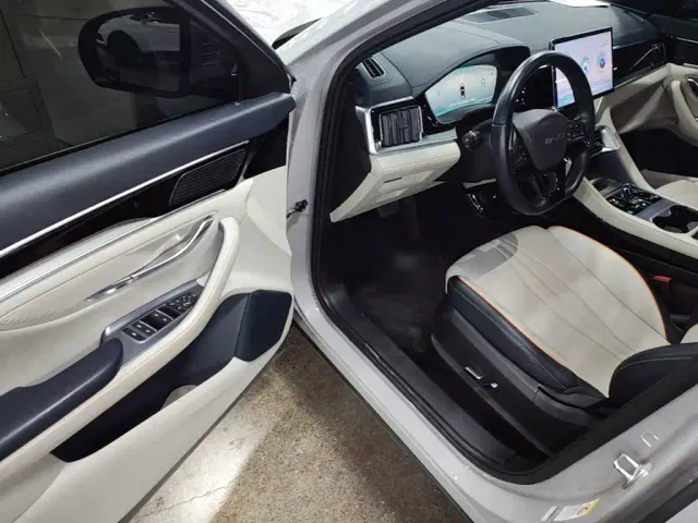 BYD Song PLUS — Фото автомобиля 15