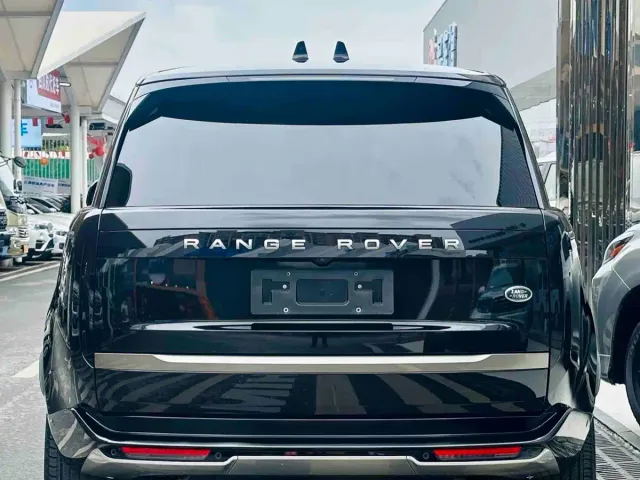 Land Rover Range Rover — Фото автомобиля 4