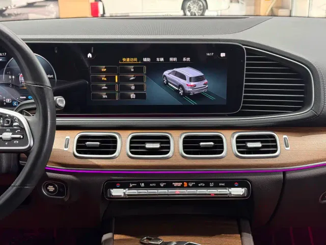 Mercedes-Benz GLS-Class — Фото автомобиля 19