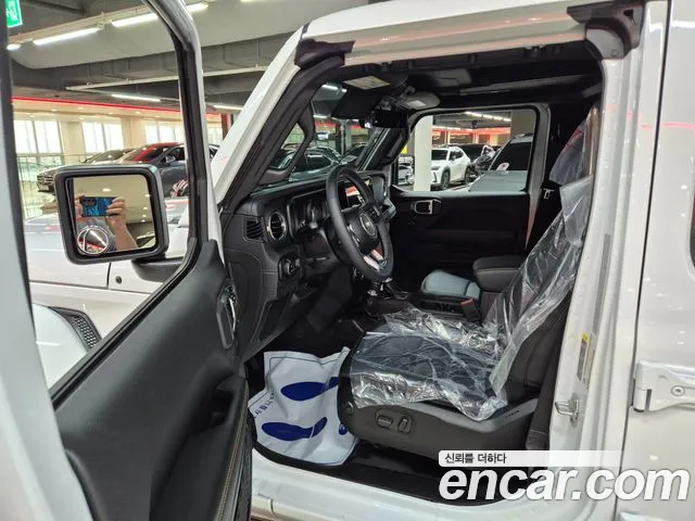 Jeep Wrangler JL — Фото автомобиля 8