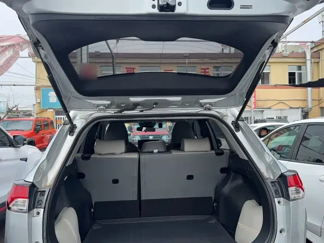 Toyota Frontlander — Фото автомобиля 15