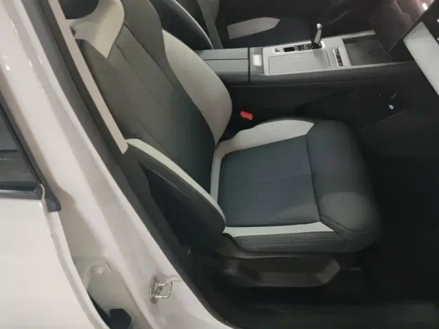 Geely Boyue L — Фото автомобиля 8