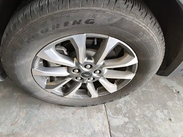 Ford Edge — Фото автомобиля 22