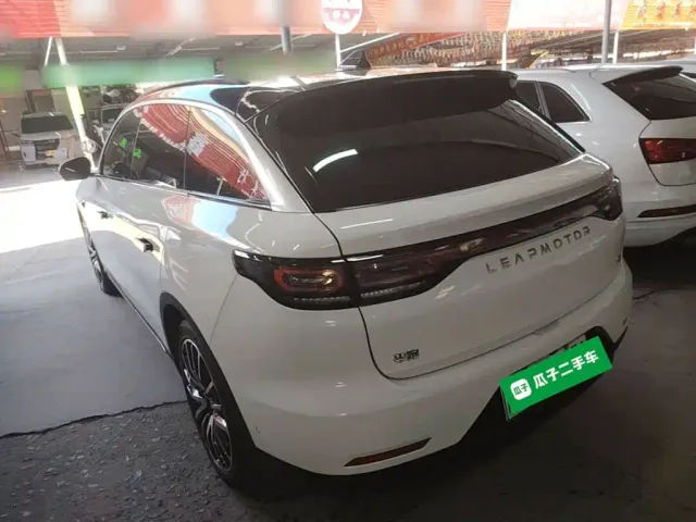 Leapmotor C11 — Фото автомобиля 4