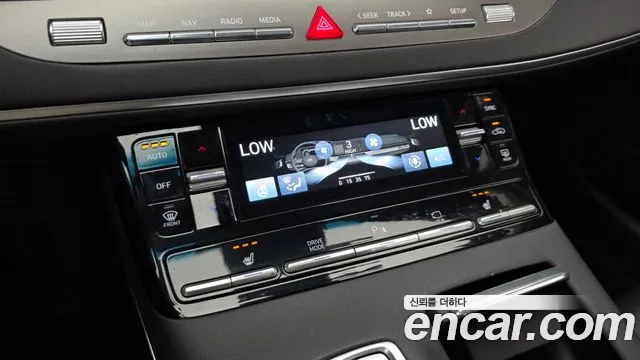 Hyundai Grandeur Новый Grandeur IG — Фото автомобиля 16