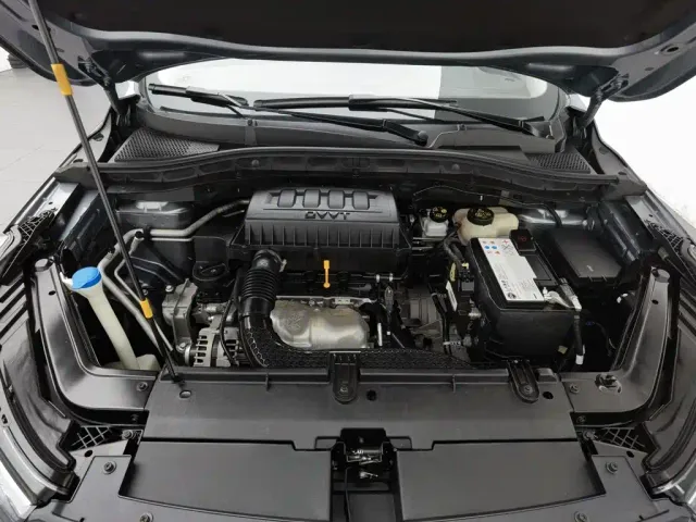 Roewe RX3 — Фото автомобиля 6