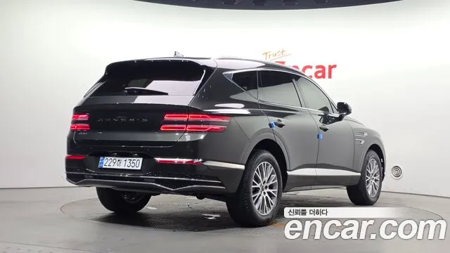 Genesis GV80 — Фото автомобиля 2