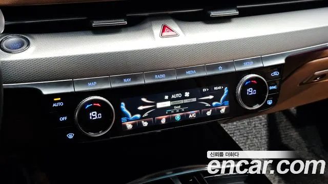 Genesis G80 RG3 — Фото автомобиля 28