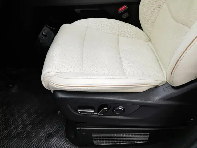 GAC Trumpchi M8 — Фото автомобиля 20