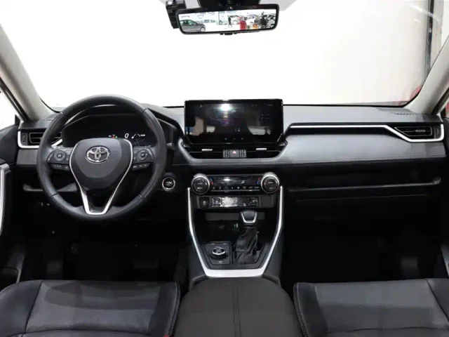 Toyota Wildlander — Фото автомобиля 12