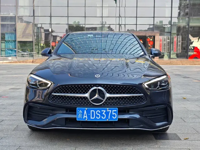 Mercedes-Benz C-Class — Фото автомобиля 2