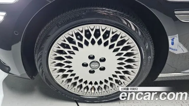 Genesis G80 Бензин 2.5 турбо 2WD — Фото автомобиля 2