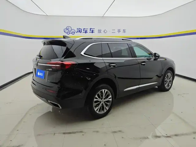 Buick Envision Plus — Фото автомобиля 3