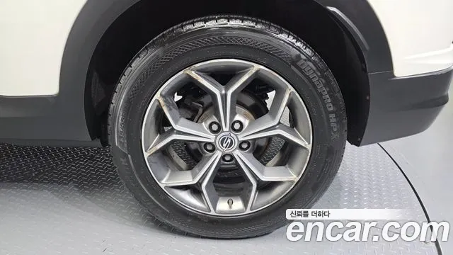 KGM Korando — Фото автомобиля 5