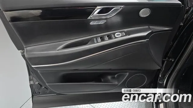 Genesis GV80 2.5T Бензин AWD — Фото автомобиля 20