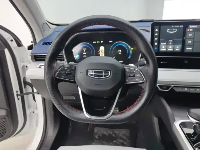 Geely Xingrui — Фото автомобиля 15