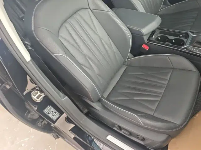 Volkswagen Passat — Фото автомобиля 24