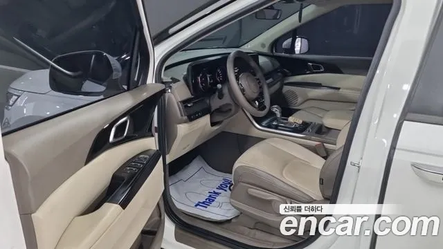 Kia Canival Carnival 4 поколение Дизель 9 мест Prestige — Фото автомобиля 16