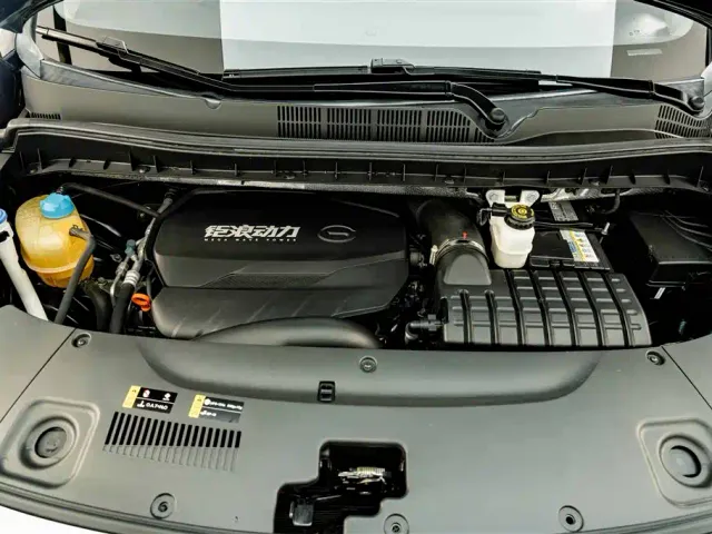 GAC Trumpchi M8 — Фото автомобиля 28