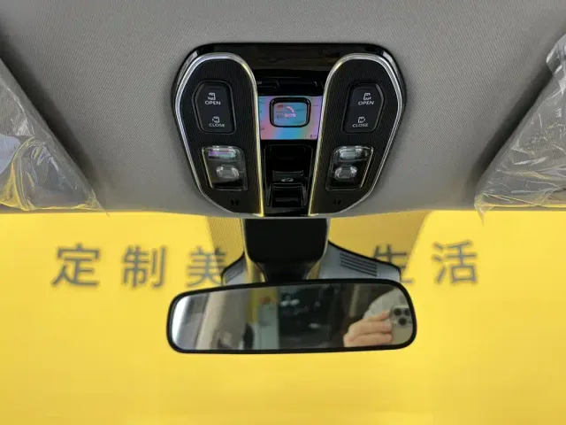 GAC Trumpchi M8 — Фото автомобиля 21