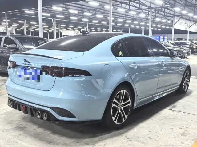 Jaguar XEL — Фото автомобиля 6