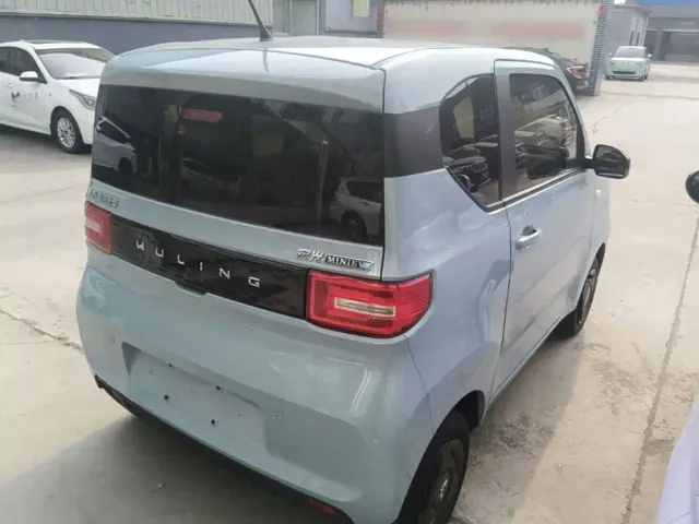 Wuling Hongguang Mini EV — Фото автомобиля 6