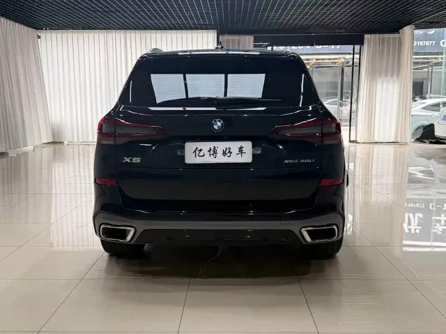 BMW X5 — Фото автомобиля 8