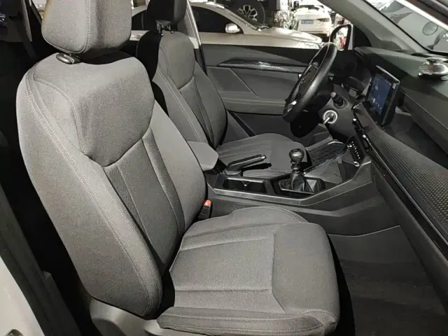 Wuling Asta — Фото автомобиля 24