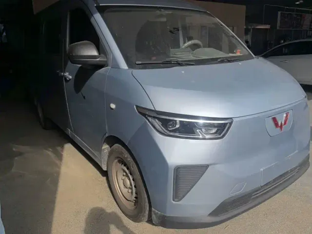 Wuling Yangguang — Фото автомобиля 21