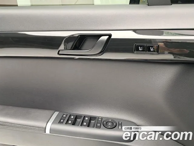 Hyundai Grandeur GN7 — Фото автомобиля 13