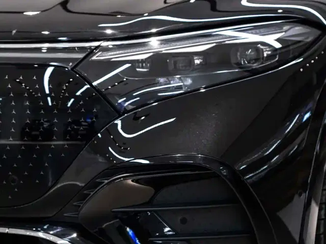 Mercedes-Benz EQS SUV — Фото автомобиля 10