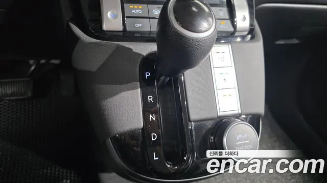 Hyundai Casper — Фото автомобиля 12