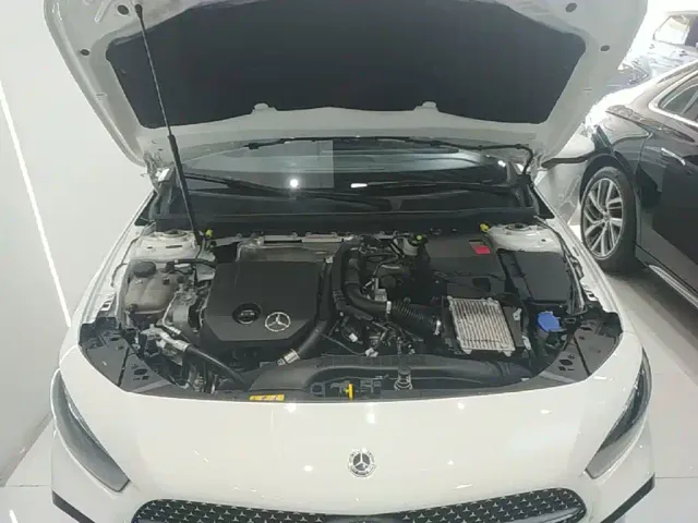 Mercedes-Benz A-Class — Фото автомобиля 19