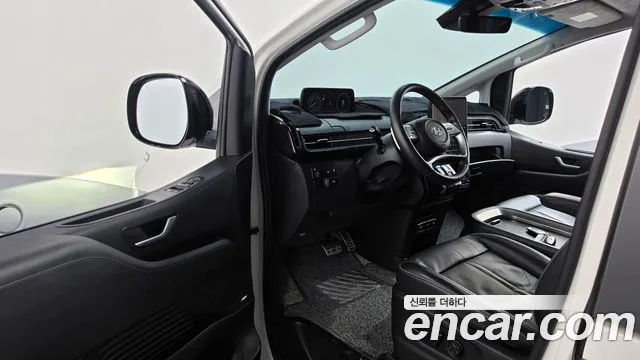 Hyundai Staria — Фото автомобиля 10