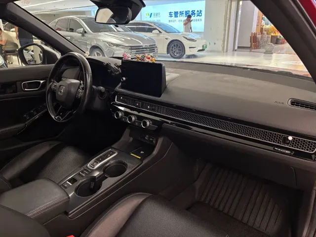 Honda Civic — Фото автомобиля 12