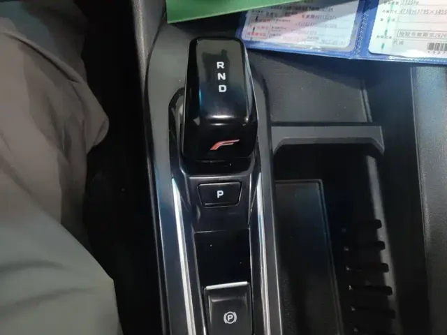 Geely Binrui — Фото автомобиля 16