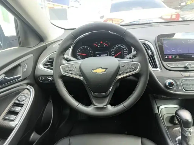 Chevrolet Malibu XL — Фото автомобиля 10