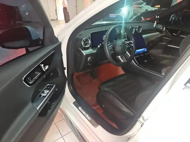 Mercedes-Benz C-Class — Фото автомобиля 13