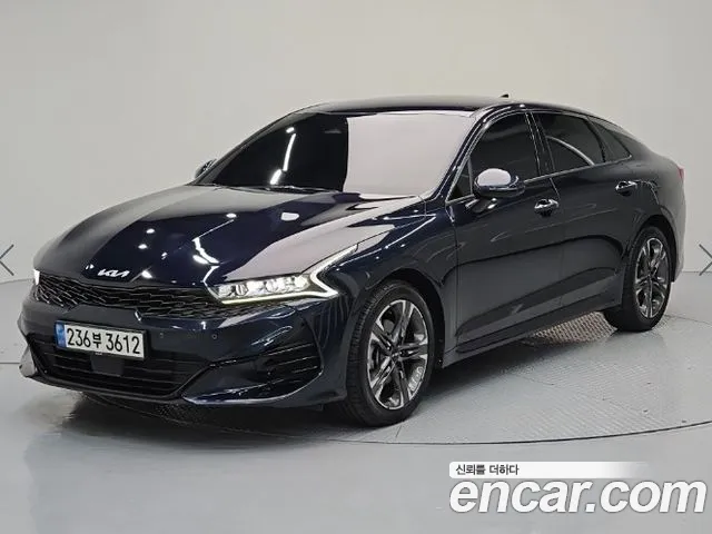 Kia K5 — Фото автомобиля 2