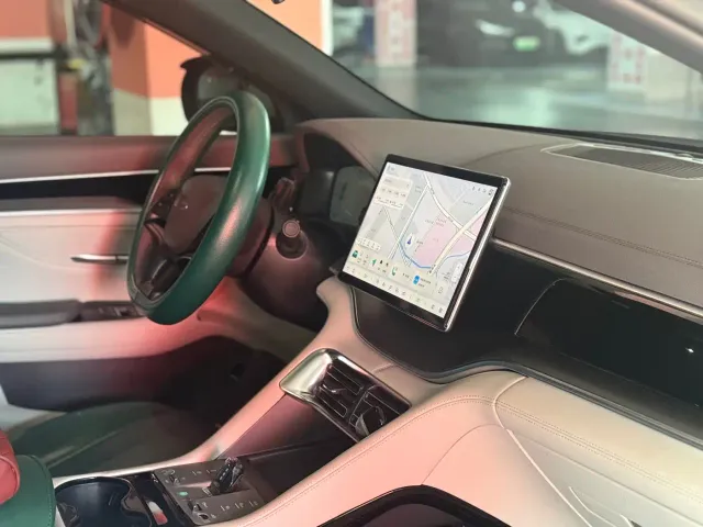 BYD Song PLUS — Фото автомобиля 7
