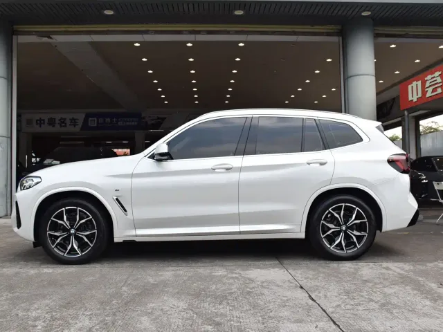 BMW X3 — Фото автомобиля 4